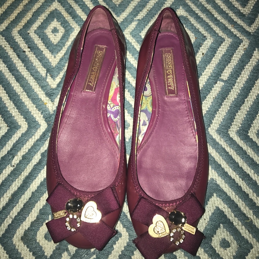 Coach flats-purple with charms